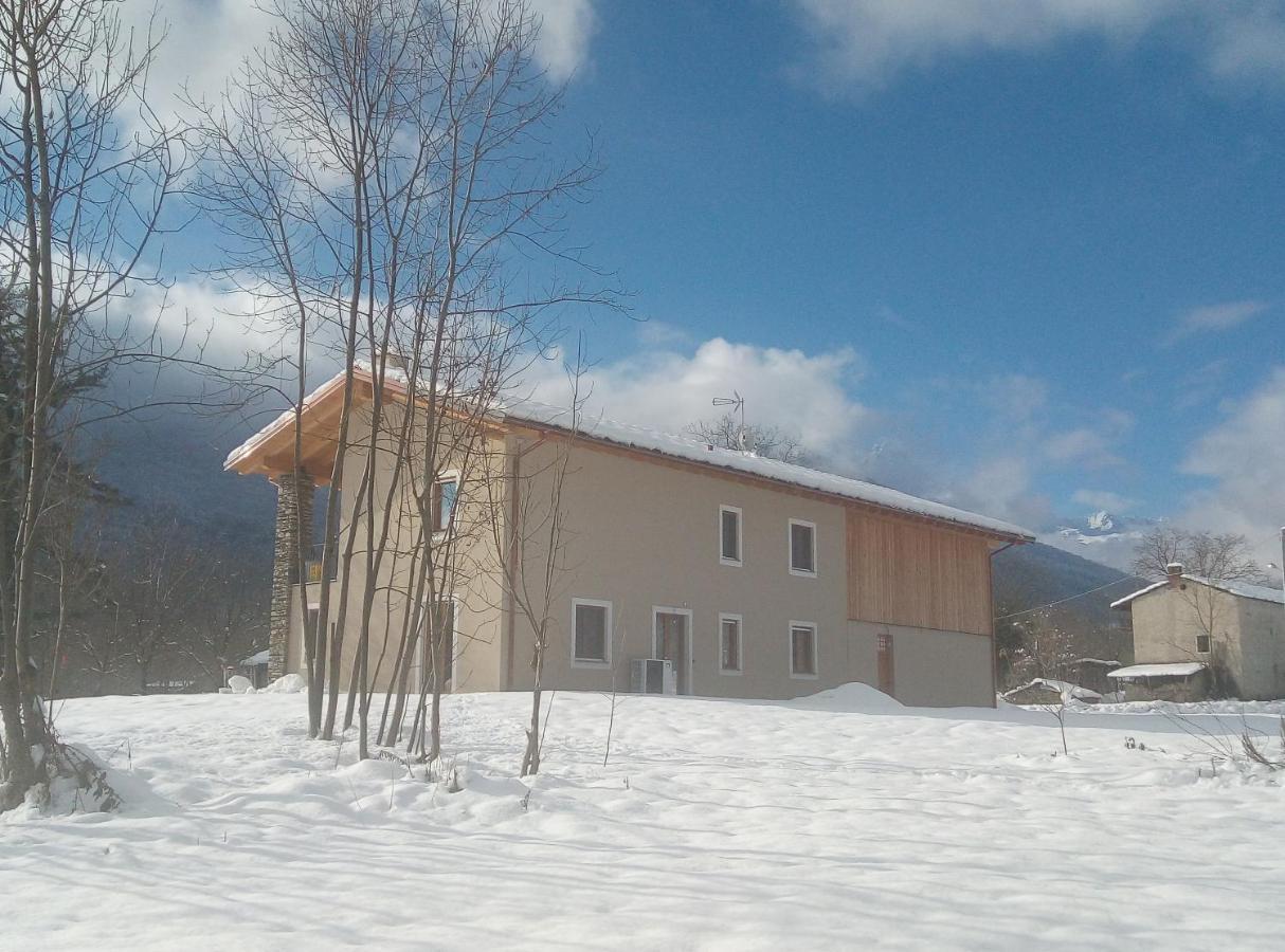 Semi Al Vento: La Bio-Casa Nel Giardino Incantato! Paesana Exterior foto